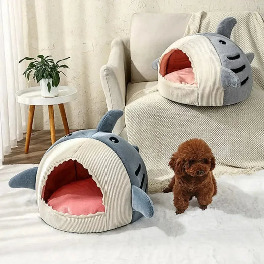 Shark-Shaped Cat House Bed - Soft & Warm Plush Pet Cave - Removable & Washable Pillow Mat for Cats & Small Dogs